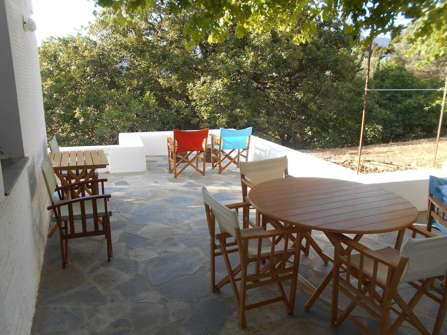 UPPER FLOOR TERRACE