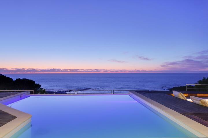 Tranquility and Serenity in Camps Bay gallery image 5
