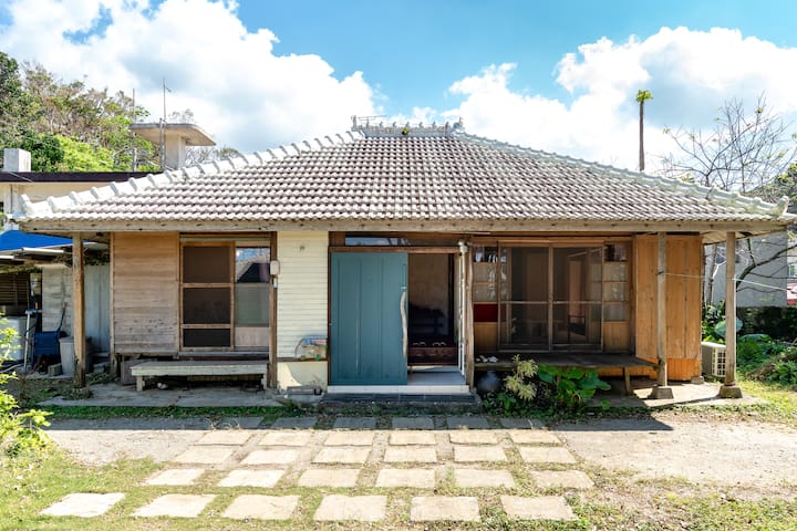 一軒家貸切美ら海まで4分 一日一組限定沖縄古民家宿 With Free Wifi 借りられる小屋 Motobu Chō Okinawa Ken 日本 一軒家貸切美ら海まで4分 一日一組限定沖縄古民家宿 With Free Wifi 借りられる小屋 Motobu Chō Okinawa Ken 日本