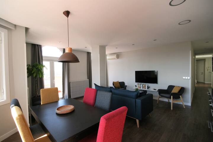 Penthouse in Gran Vía with Terrace to Royal Palace gallery image 3