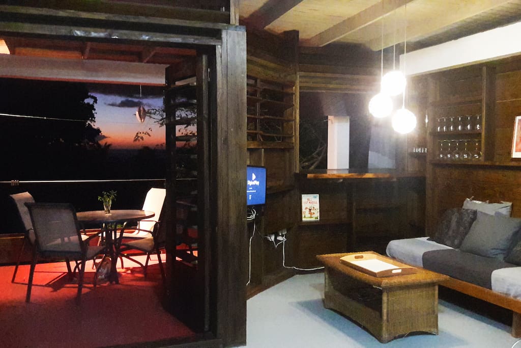 Terrasse et salon
Terrace and living room