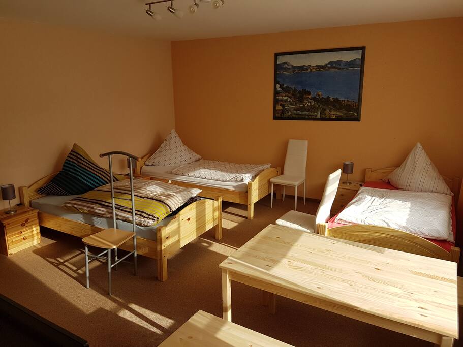 Doppelzimmer mit Zustellbett