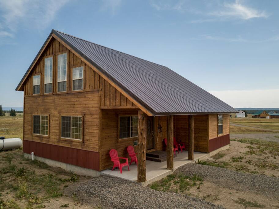 Lucky Bear Lodge!