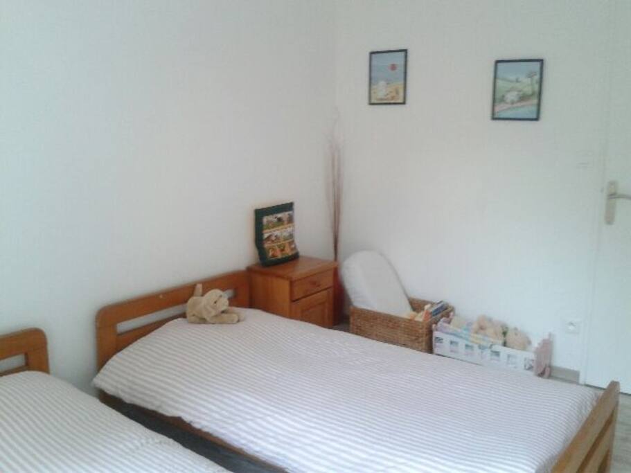 Chambre lits simples