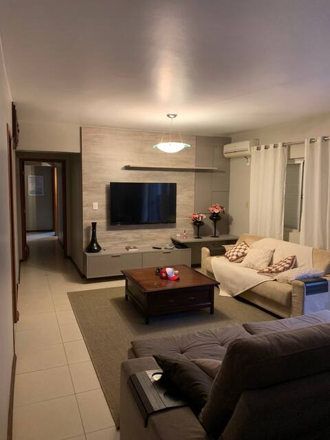 3 bedroom apartment in the heart of Santa Maria