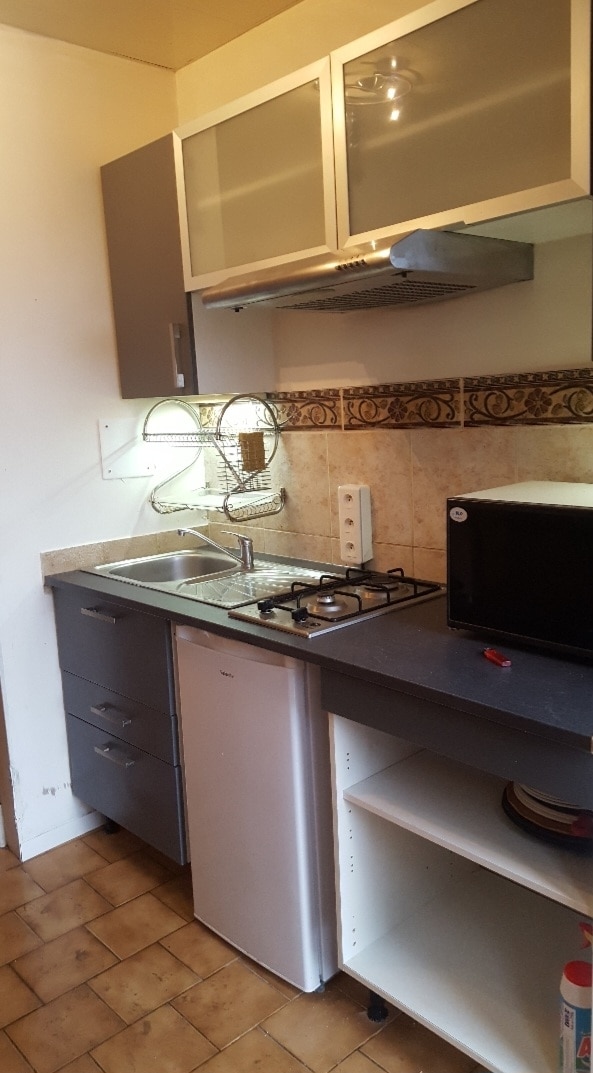 Airbnb performant: Small studio in the countryside. Parisian à Cachan