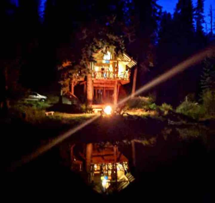 to our Unique Treehouse Private Lake Dock Treehouses for Rent