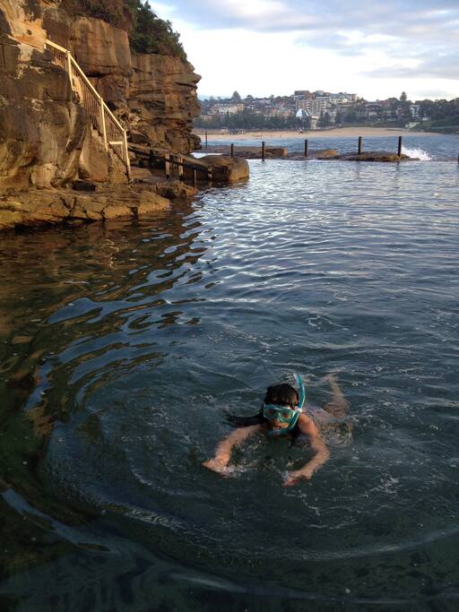 The house is one block from the amazing 'women's pool'