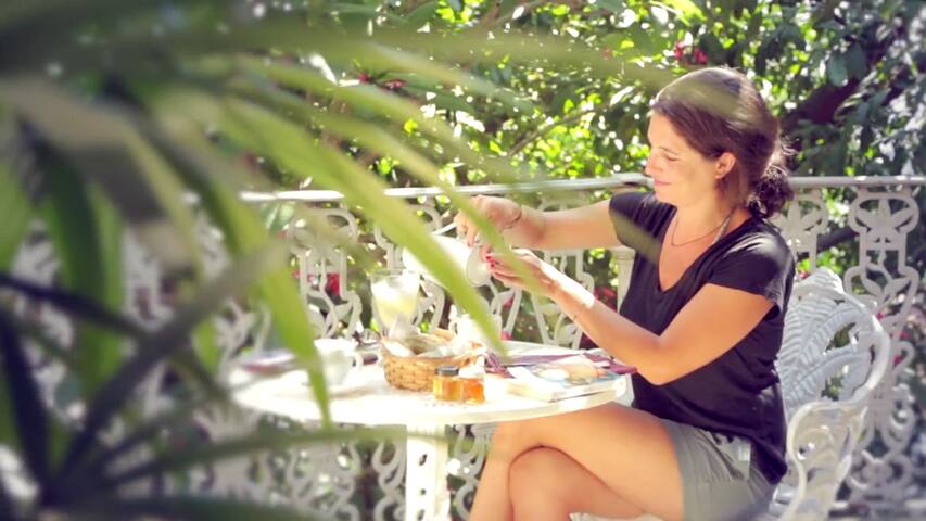 Casa Amarelo, Magnifique Villa à Santa Teresa ! gallery image 3