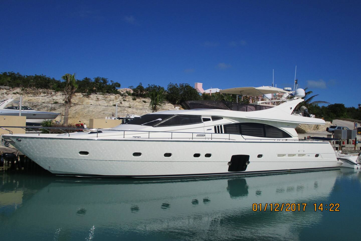 Yacht Sea Of Love Boats For Rent In Providenciales