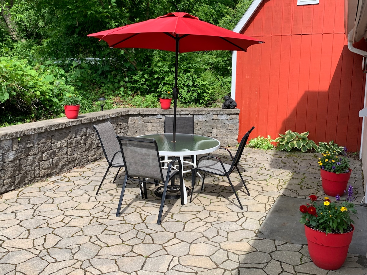 Cottage at the Three Bears