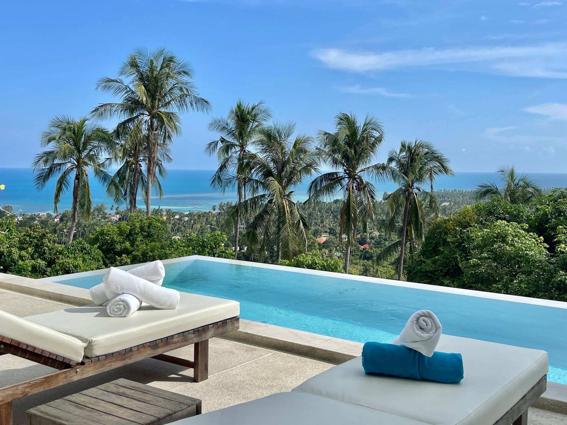 VILLA LONG – SEA VIEW – 3 BEDROOMS