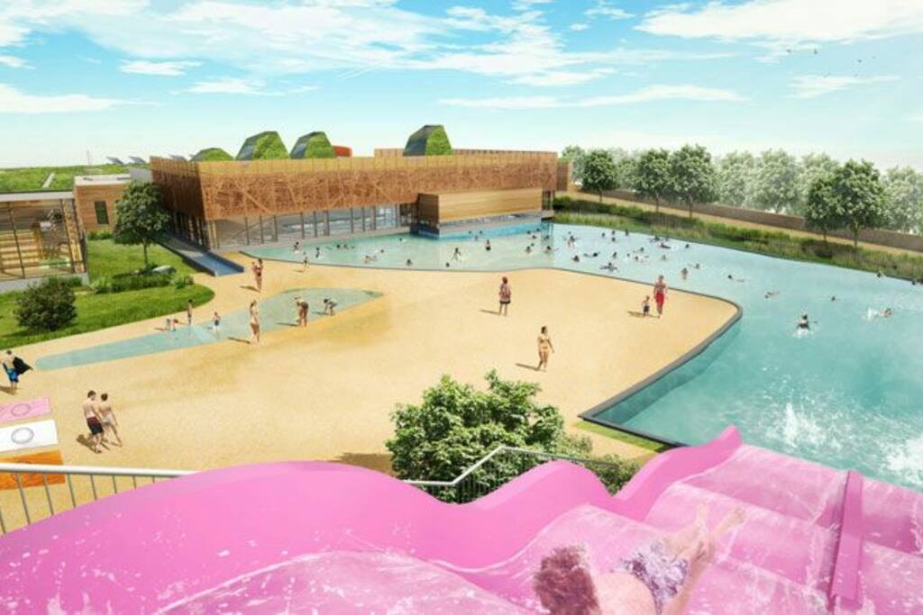 Tobogan Piscine des Murs à pêches (5 min à pied)