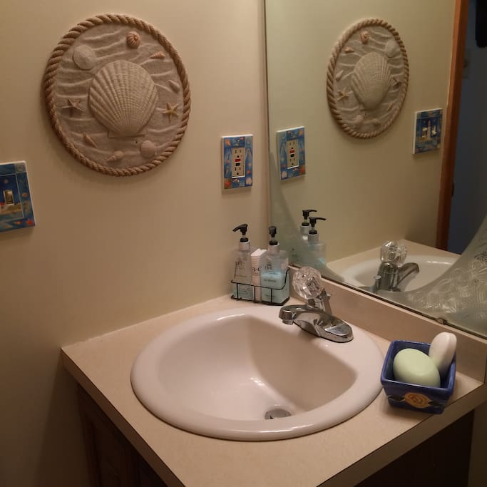 Private bath w tub and shower
