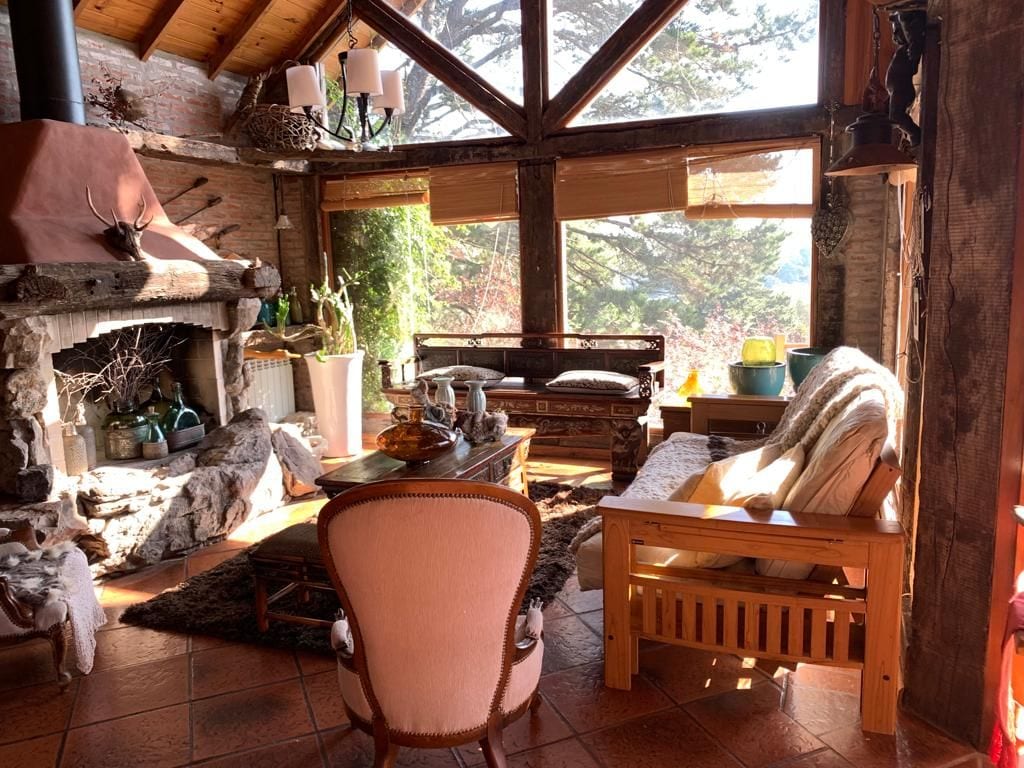 Propriété Airbnb réussie: Magnificent House in the Mountains, Pool, Los Pinos à Sierra De Los Padres