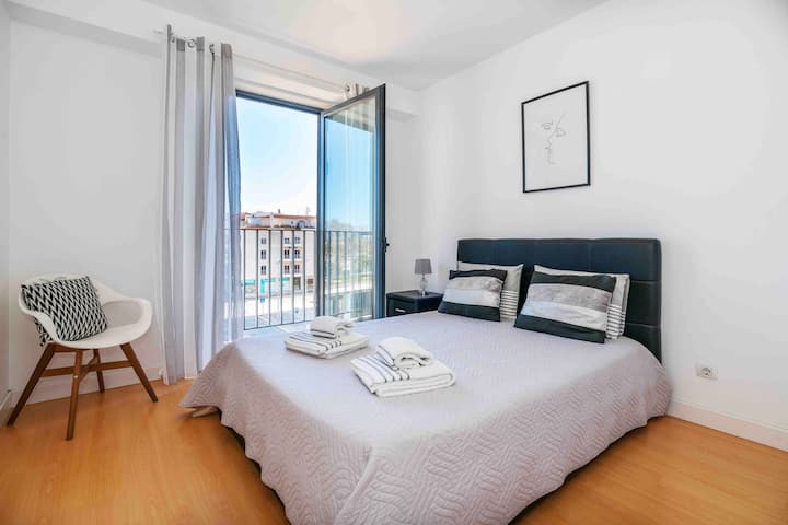 Modern Flat By Lagos Marina And Old Town Lagos - Lagos
