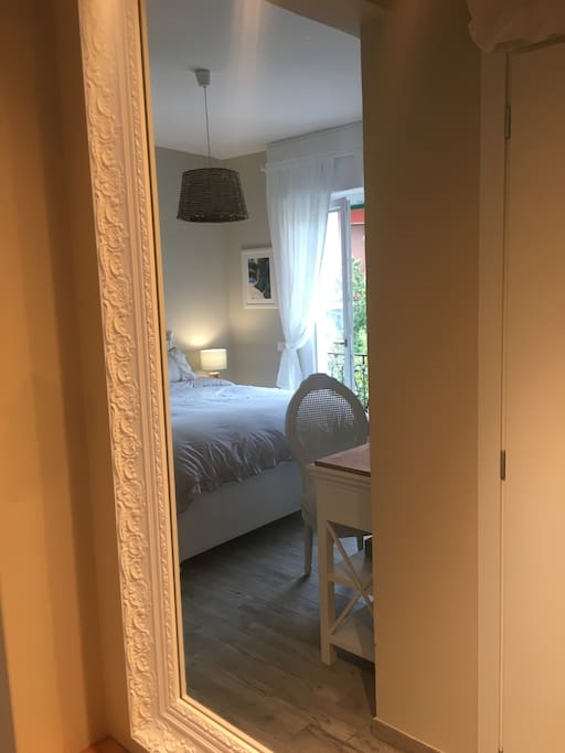Entrance captured in the Mirrorw
