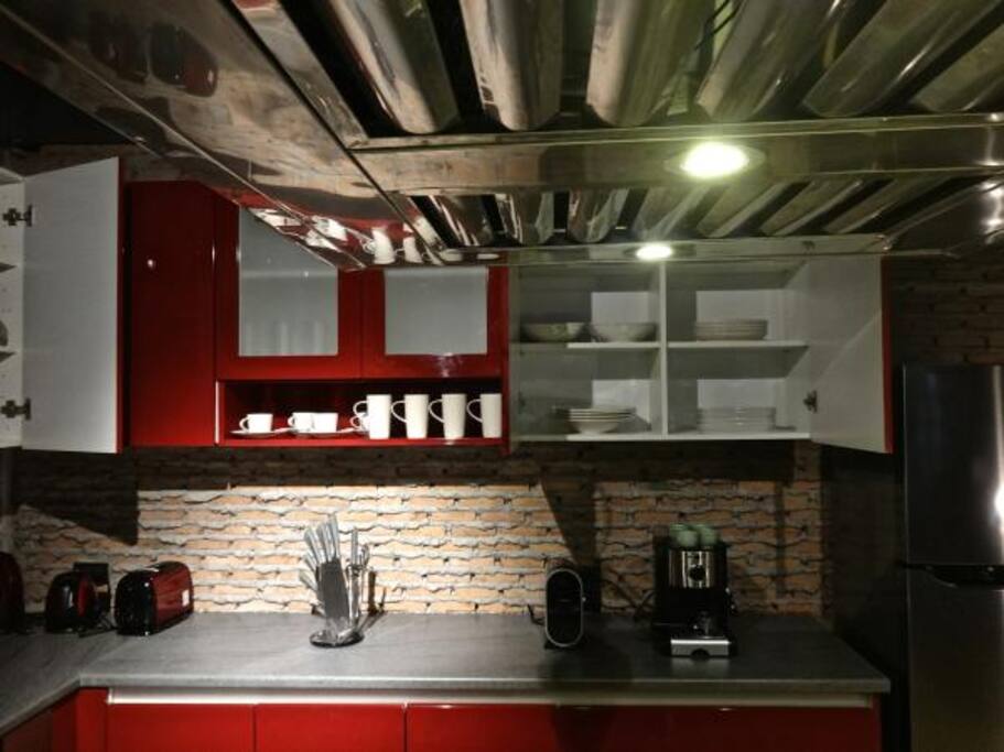 eurpoean kitchen with every possible amenity