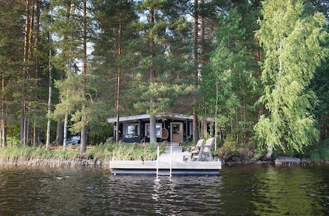Between fishes – our house on the lake in Finland
