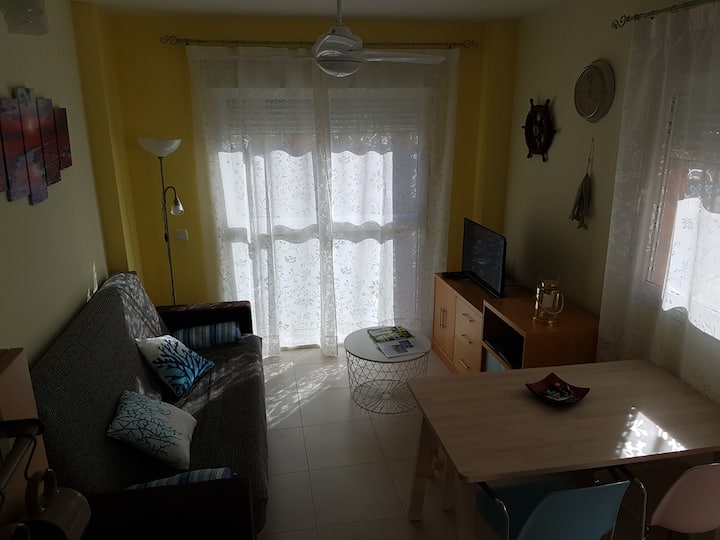 Atico Albacora Con Jacuzzi Y Wifi Vistas Piscina - Garrucha