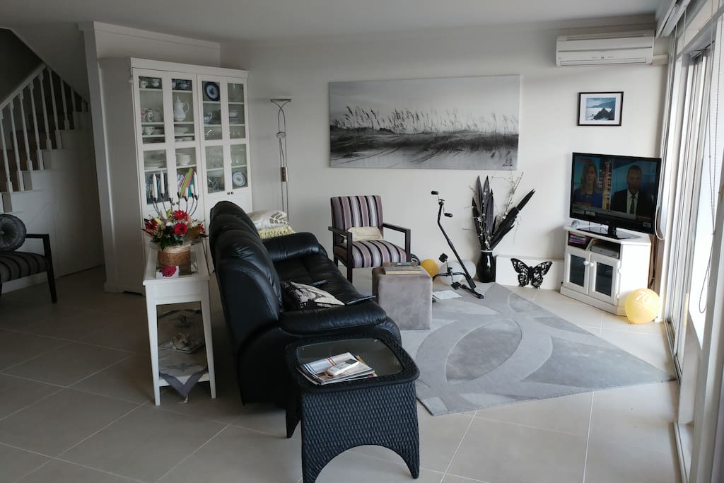 Lounge area