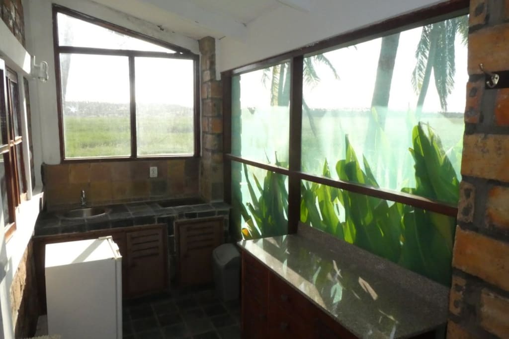 kitchen with view on the lagoon