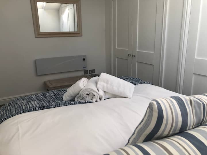 Втора спална соба со двоен кревет