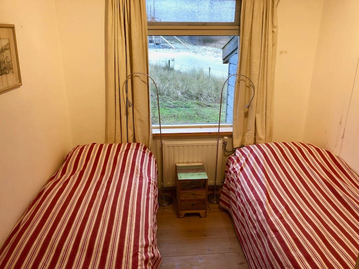 საძინებელი 2