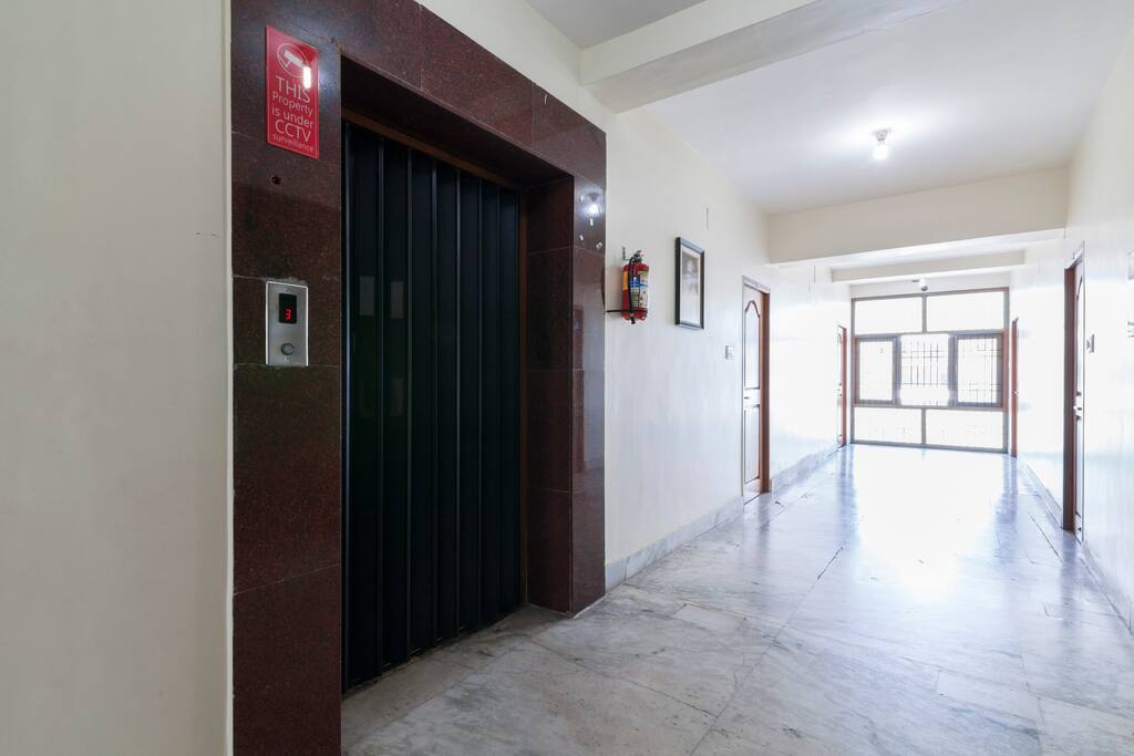 Elevator