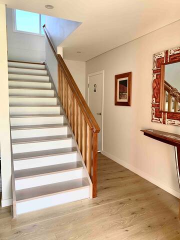 Byron@Belongil Beach House plus Games Room gallery image 5