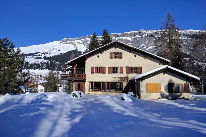 2 private rooms in Flims, close to skiing resort