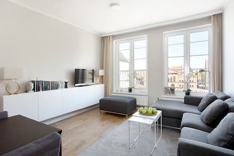 River view apartment in Old Town