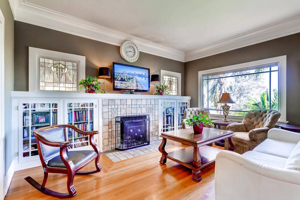 Batchelder Tile around the fireplace! ((Ernest Batchelder was famous as a maker of art tiles and as a leader in the American Arts and Crafts Movement))