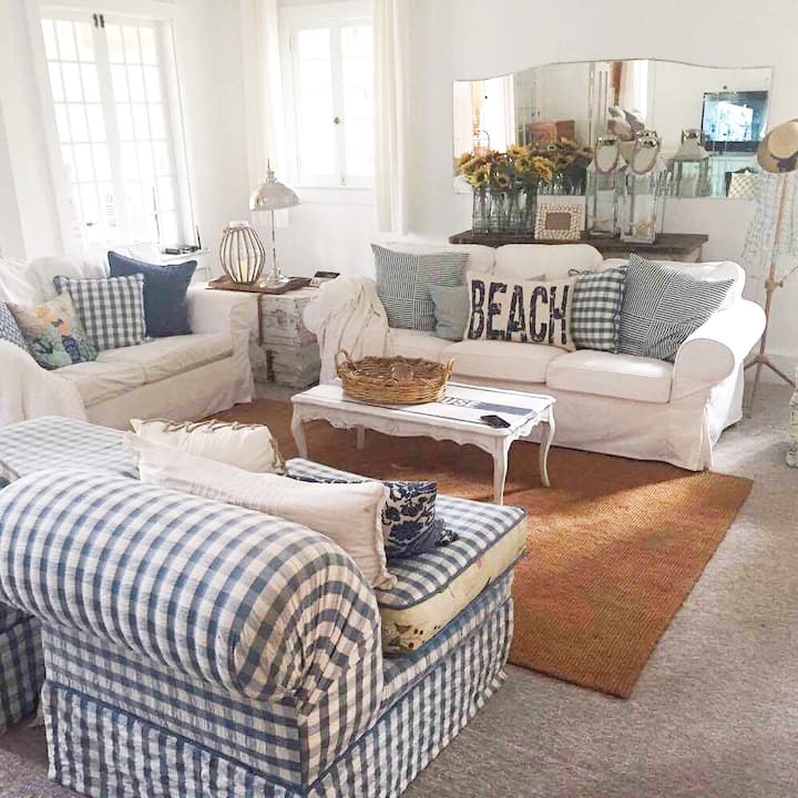 Top 10 Airbnb Vacation Rentals In Winnipeg Beach, Canada Updated 2024