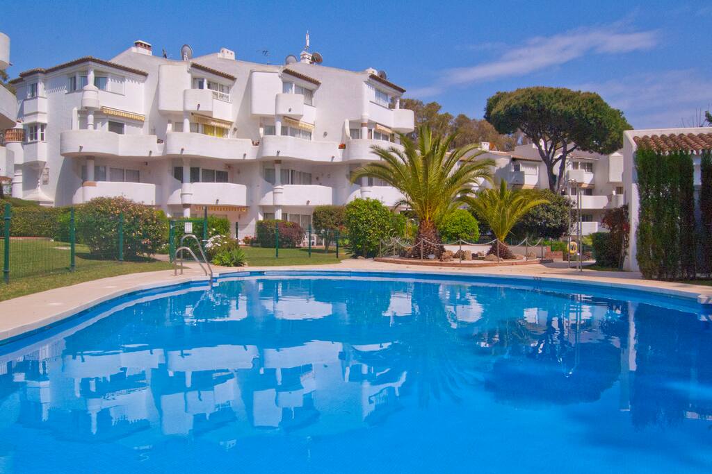 Second swimming pool
