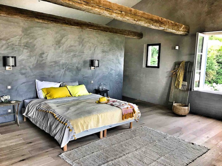 master suite view , with king size bed and  private bathroom