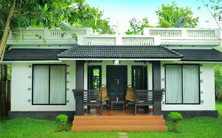 Family Villa with a shared pool
