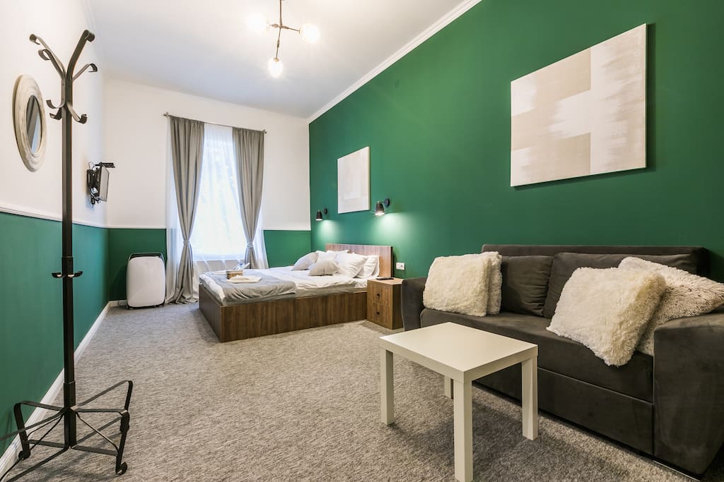 Double bad room with transformer sofa