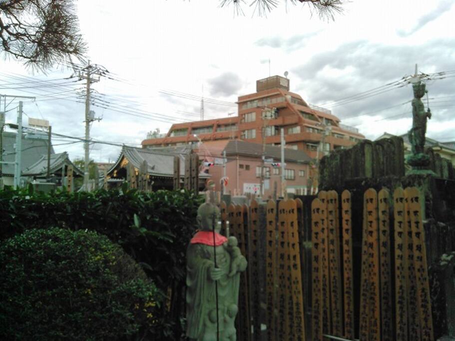【Outlook】
Your rooms from Buddhist temple