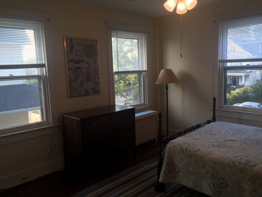3 windows
