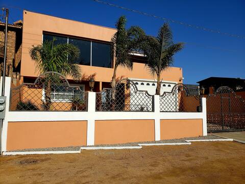 Fun In Colonial House, 4 minutes from the beach