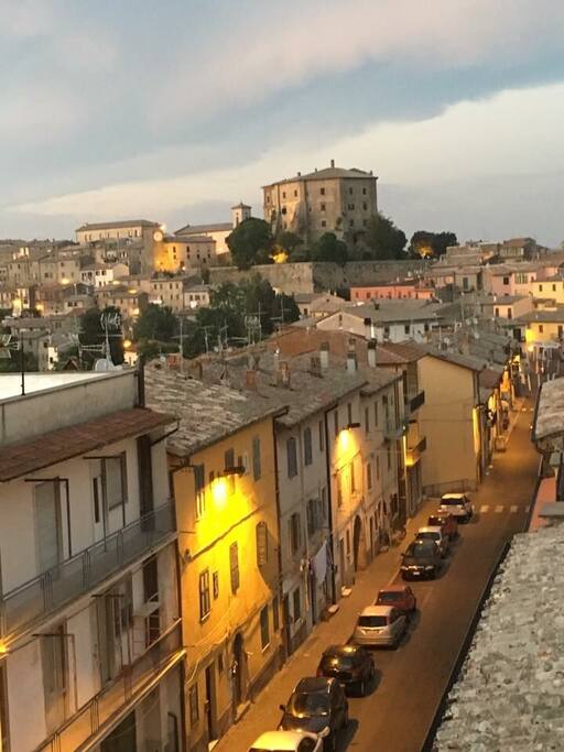 Vista della Rocca da via Roma