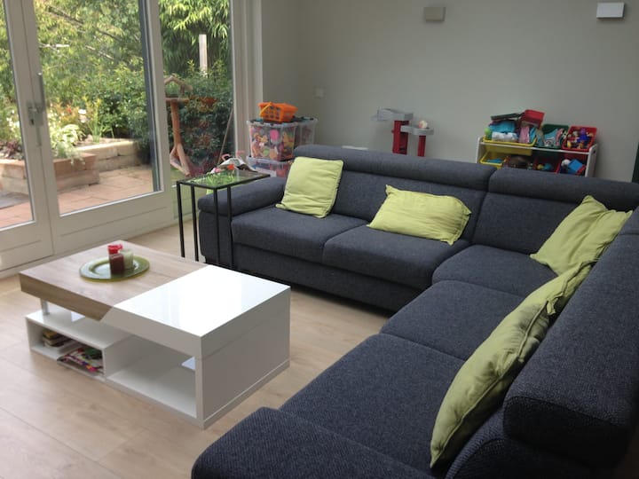 Single-family House (15m Cycling Center Amsterdam) - Amsterdam