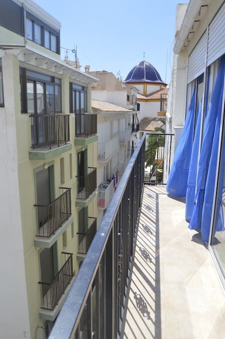 Balcón con vistas a casco antiguo.