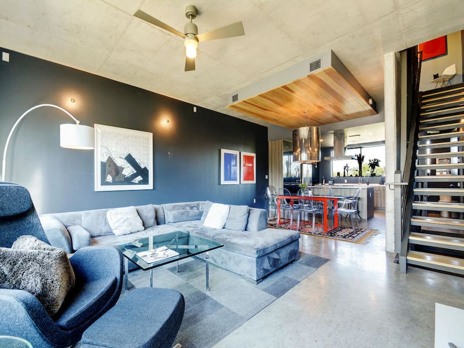 Loft-style living / dining / kitchen