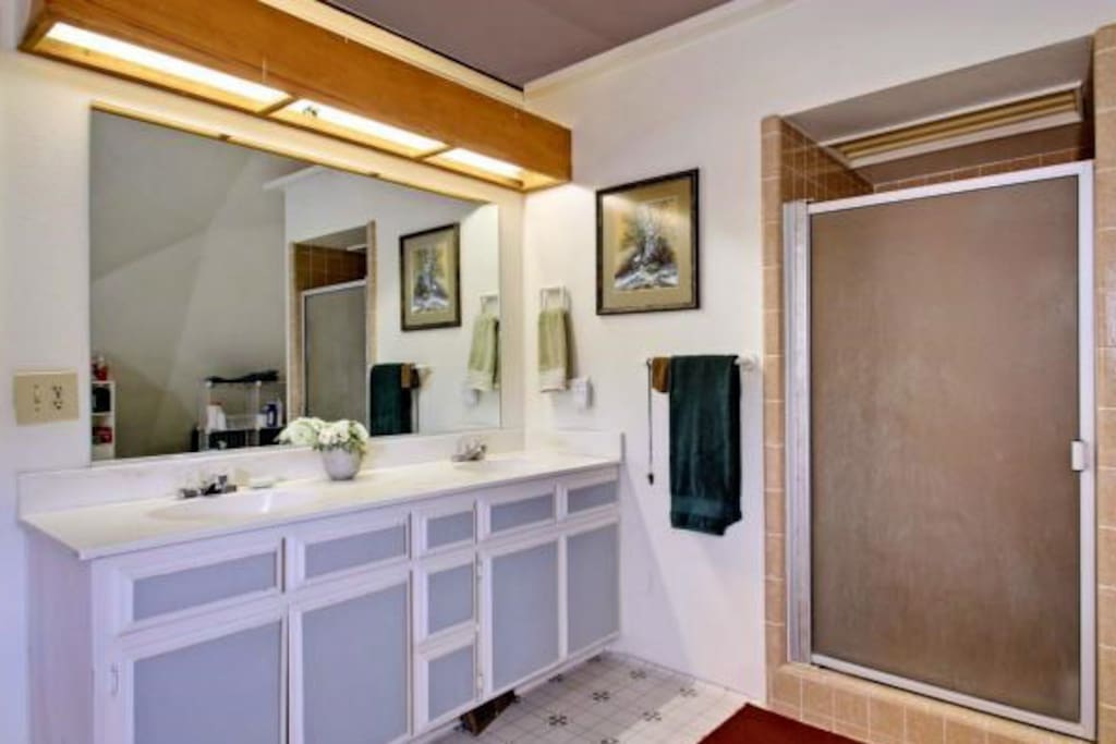 Upstairs bathroom