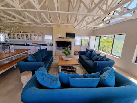 Stay @ Betty's Bay Main Beach