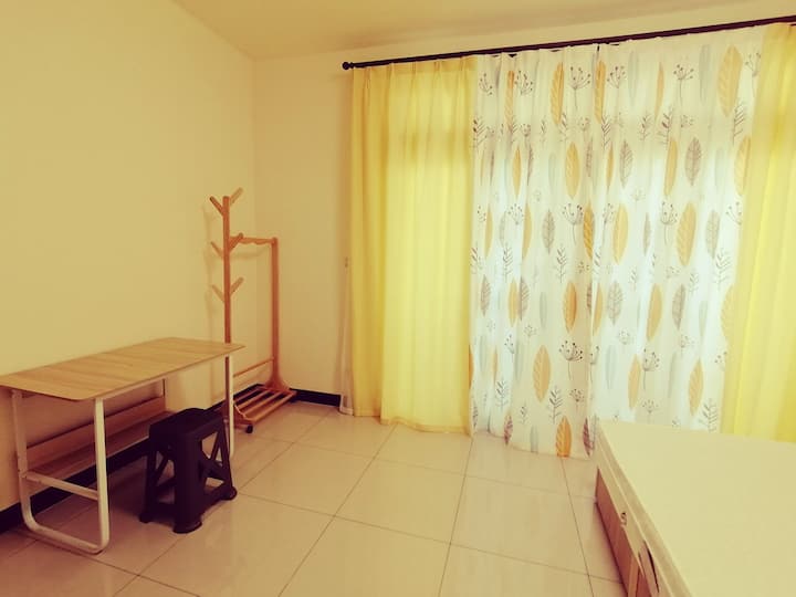 Apartmán s balkónom na štvrtom poschodí