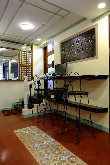 Free usage of computer.