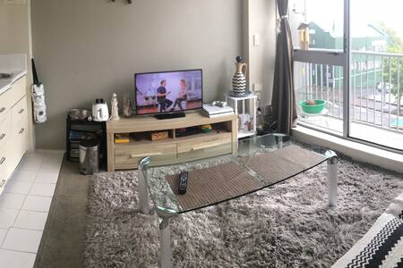 Private room in Auckland center